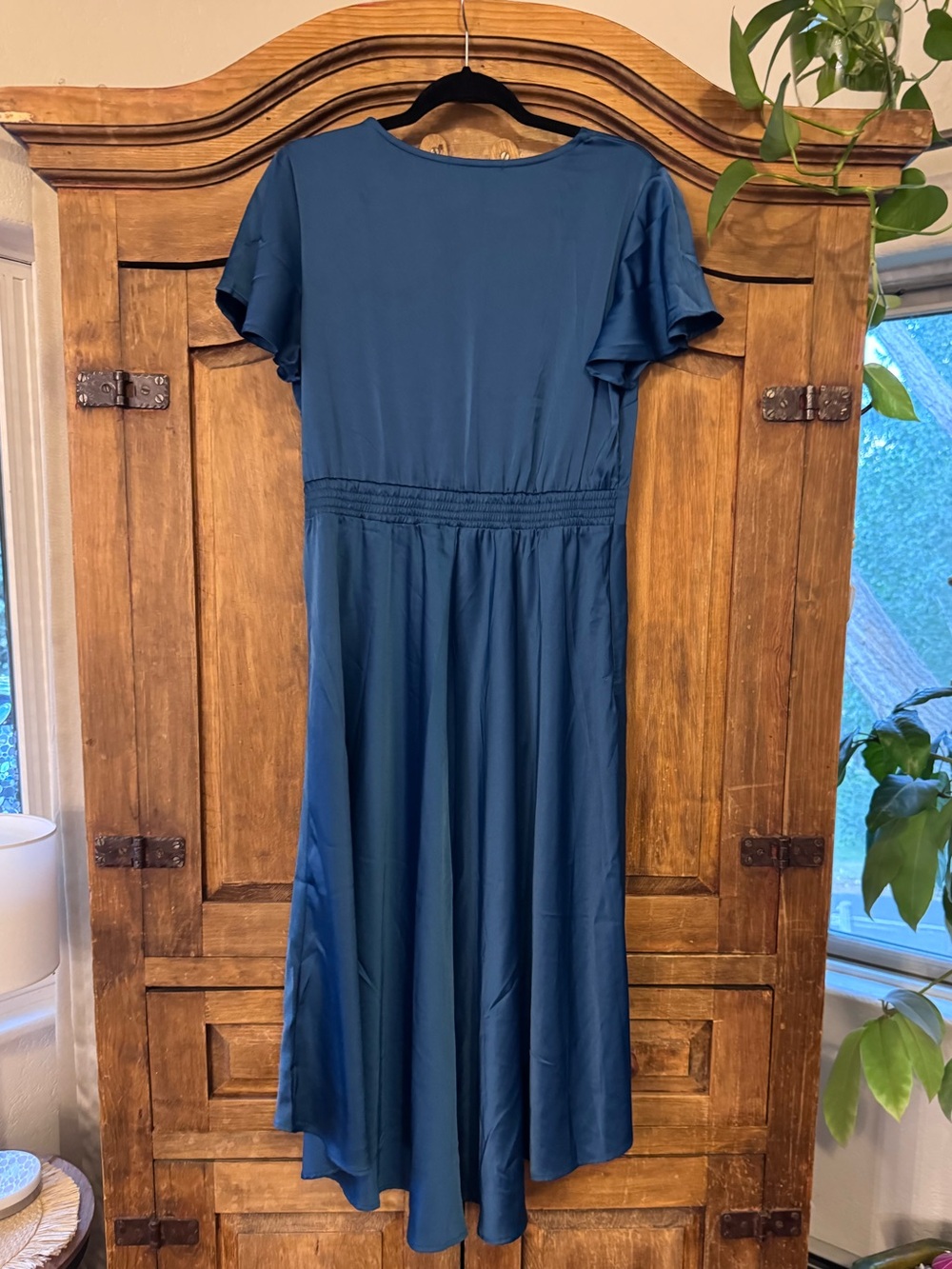 High-Low Tie-Front Dress - Picture 3 of 7